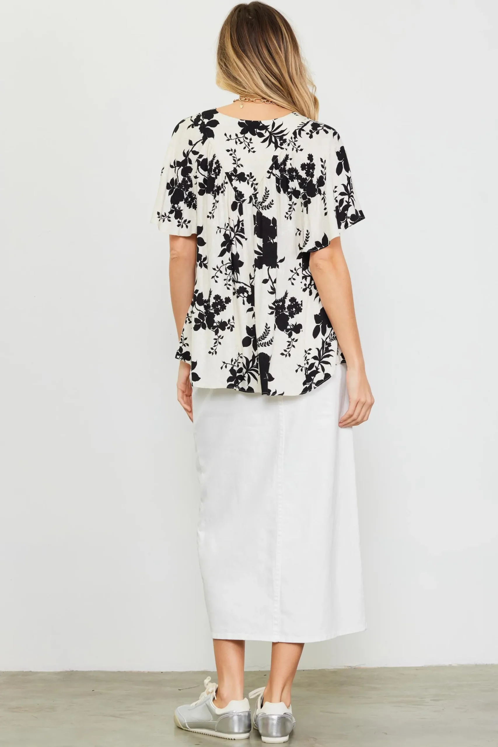 SKIES ARE BLUE Short Sleeve Tops*Amaya Jacquard Print Short Sleeve Top Ivory-black