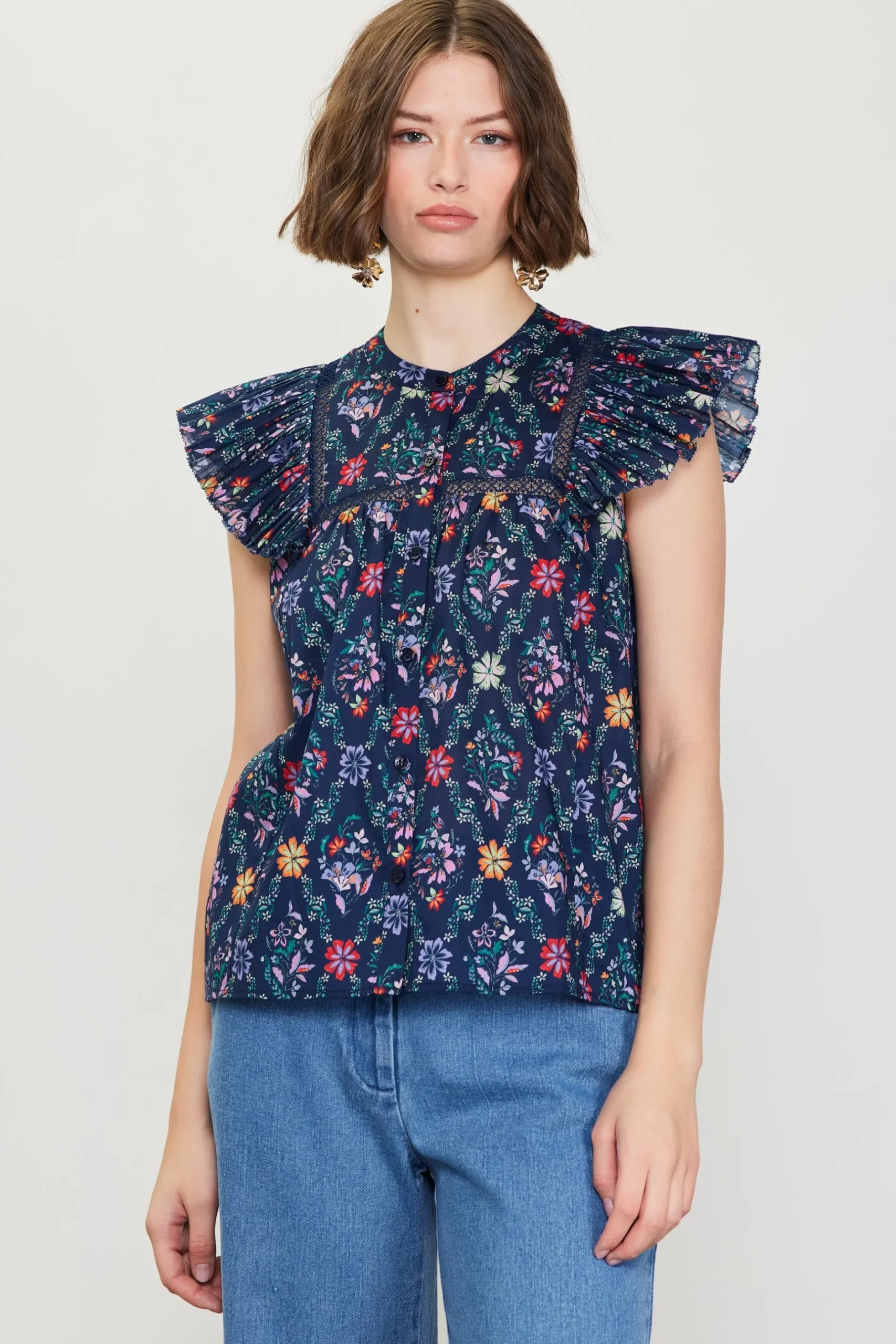 SKIES ARE BLUE Short Sleeve Tops*Amelia Floral Print Ruffle Sleeve Top Navy
