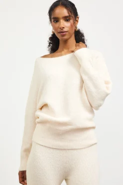 SKIES ARE BLUE Sweaters*Boatneck Ribbed Knit Sweater Cream