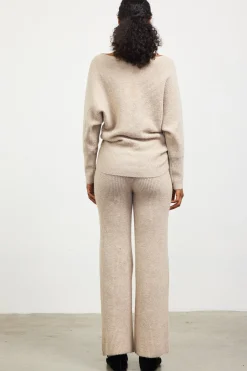SKIES ARE BLUE Sweaters*Boatneck Ribbed Knit Sweater Oatmeal