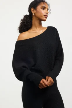 SKIES ARE BLUE Sweaters*Boatneck Ribbed Knit Sweater Black