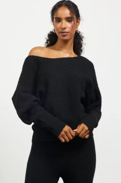 SKIES ARE BLUE Sweaters*Boatneck Ribbed Knit Sweater Black