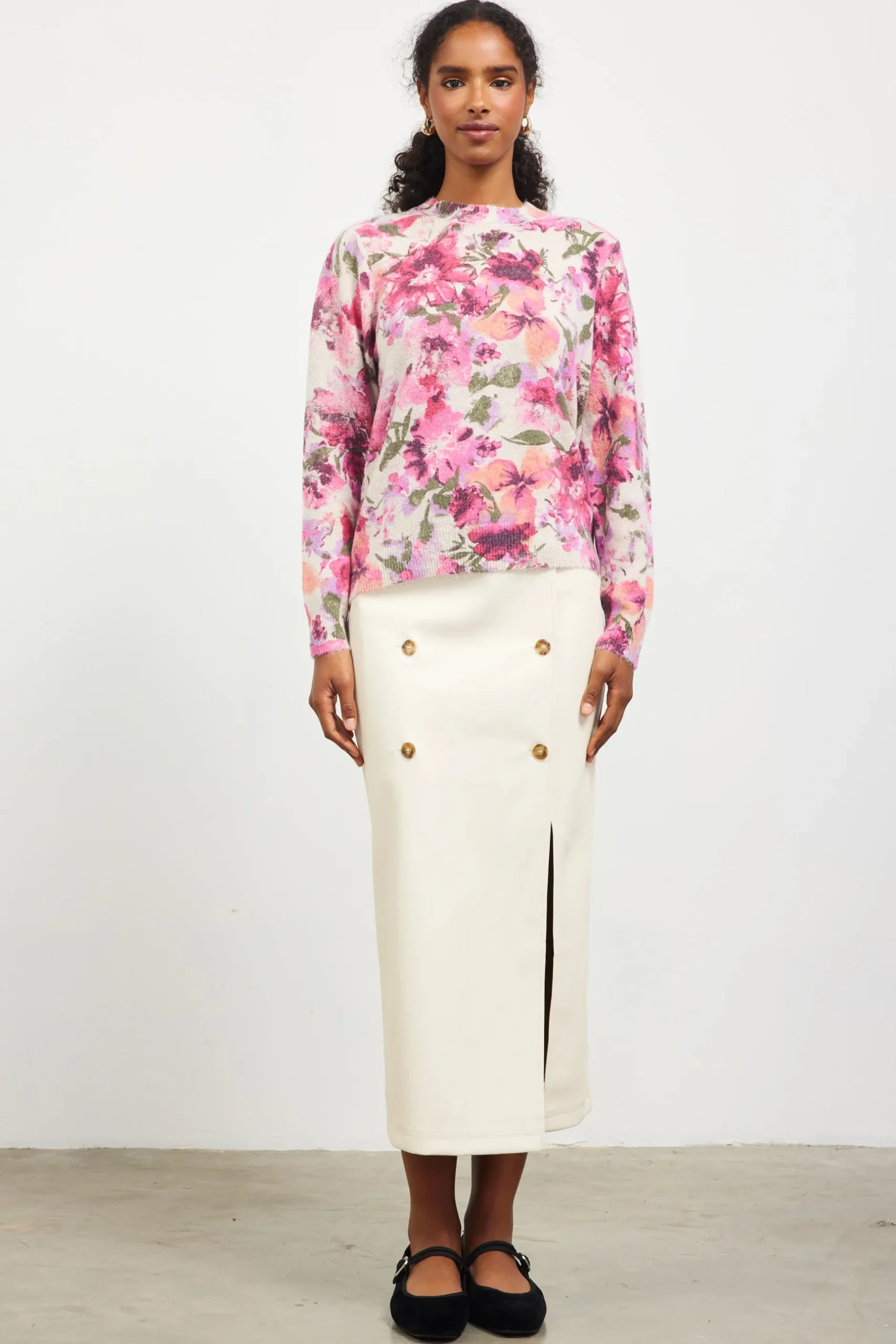 SKIES ARE BLUE Sweaters*Camelia Floral Print Sweater Blush-plum
