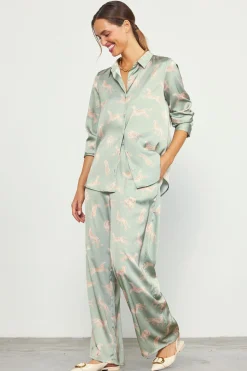 SKIES ARE BLUE Blouses|Long Sleeve Tops*Cheetah Print Satin Button Down Blouse Sage