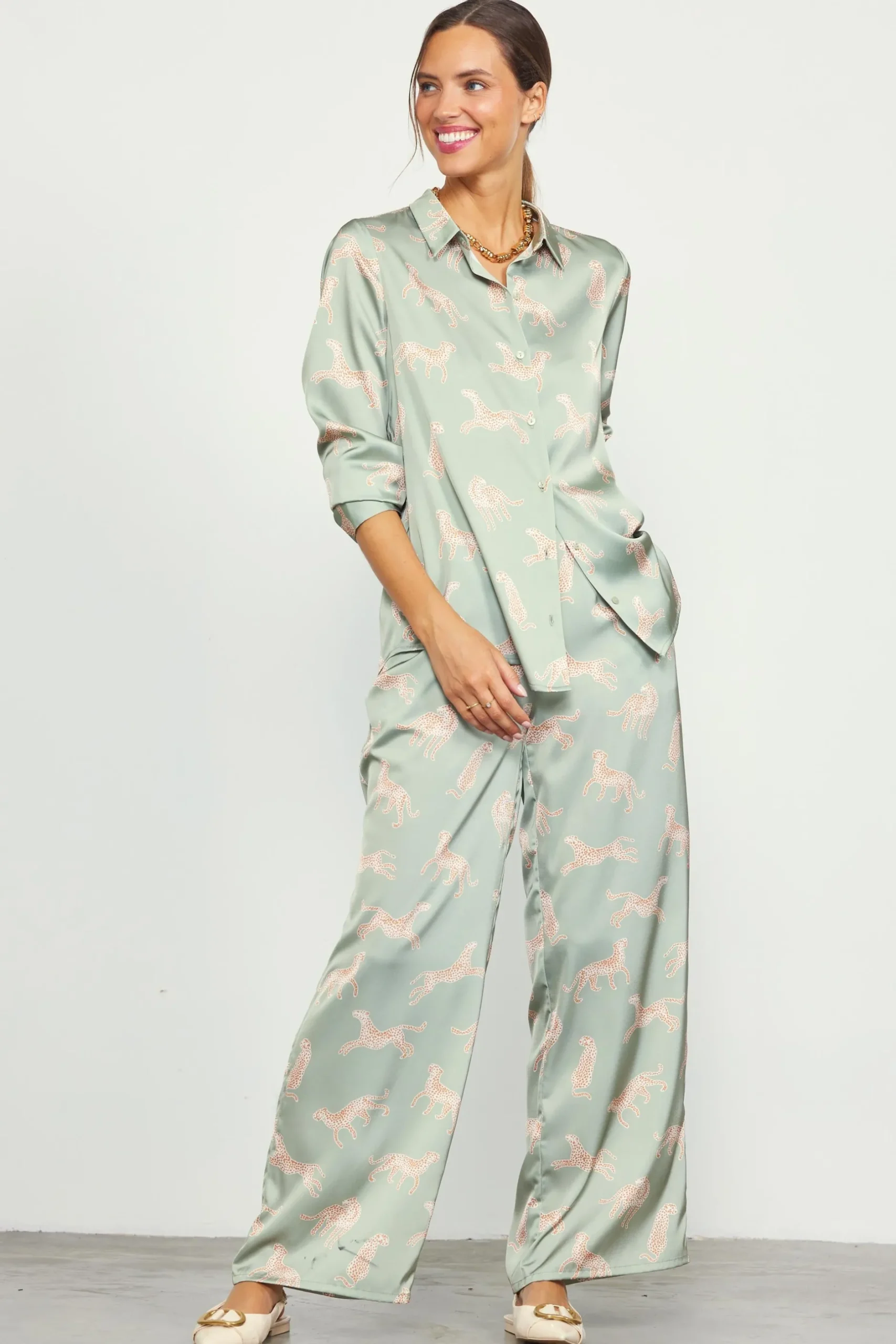 SKIES ARE BLUE Pants*Cheetah Print Satin Long Pants Sage