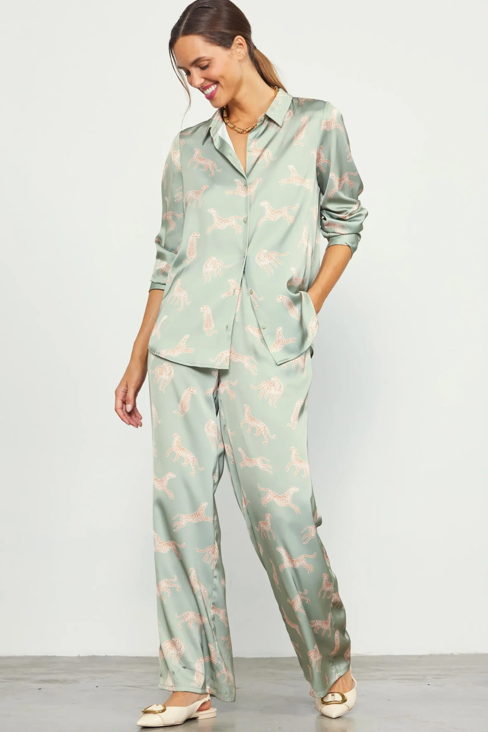 SKIES ARE BLUE Pants*Cheetah Print Satin Long Pants Sage