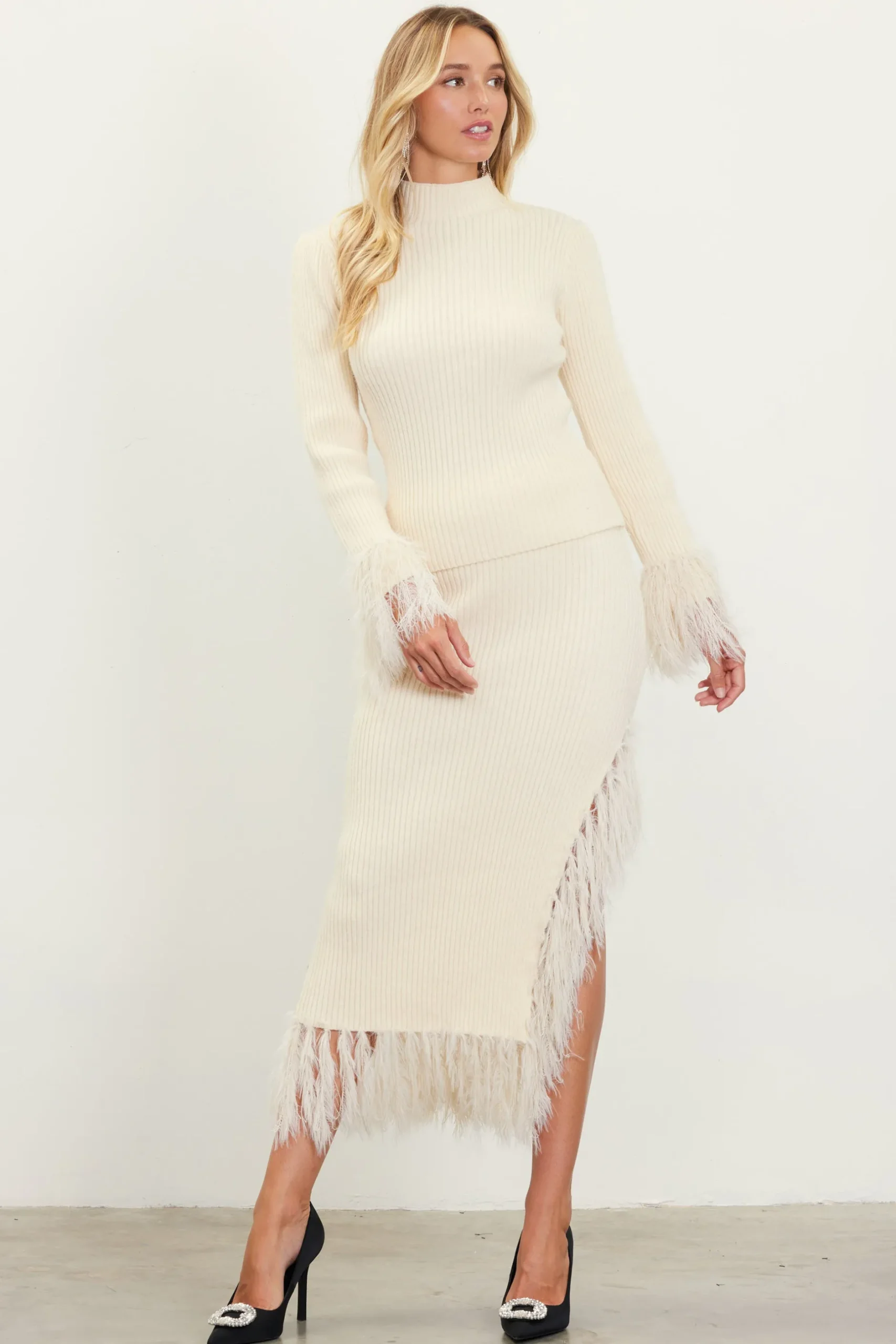 SKIES ARE BLUE Skirts*Clio Feathered Fringe Asymmetrical Skirt Cream