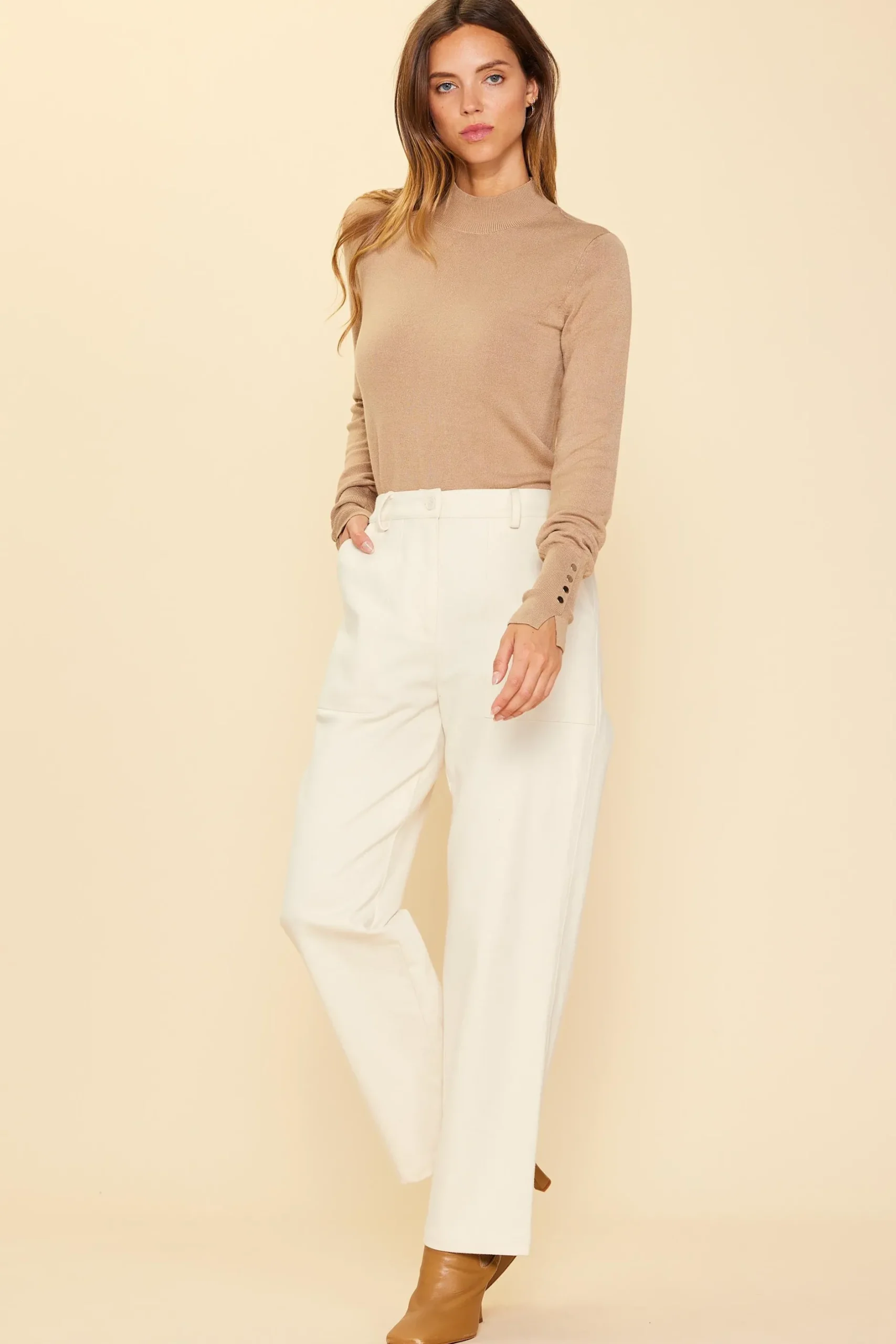 SKIES ARE BLUE Pants*Cotton Twill Belted Pants Ivory