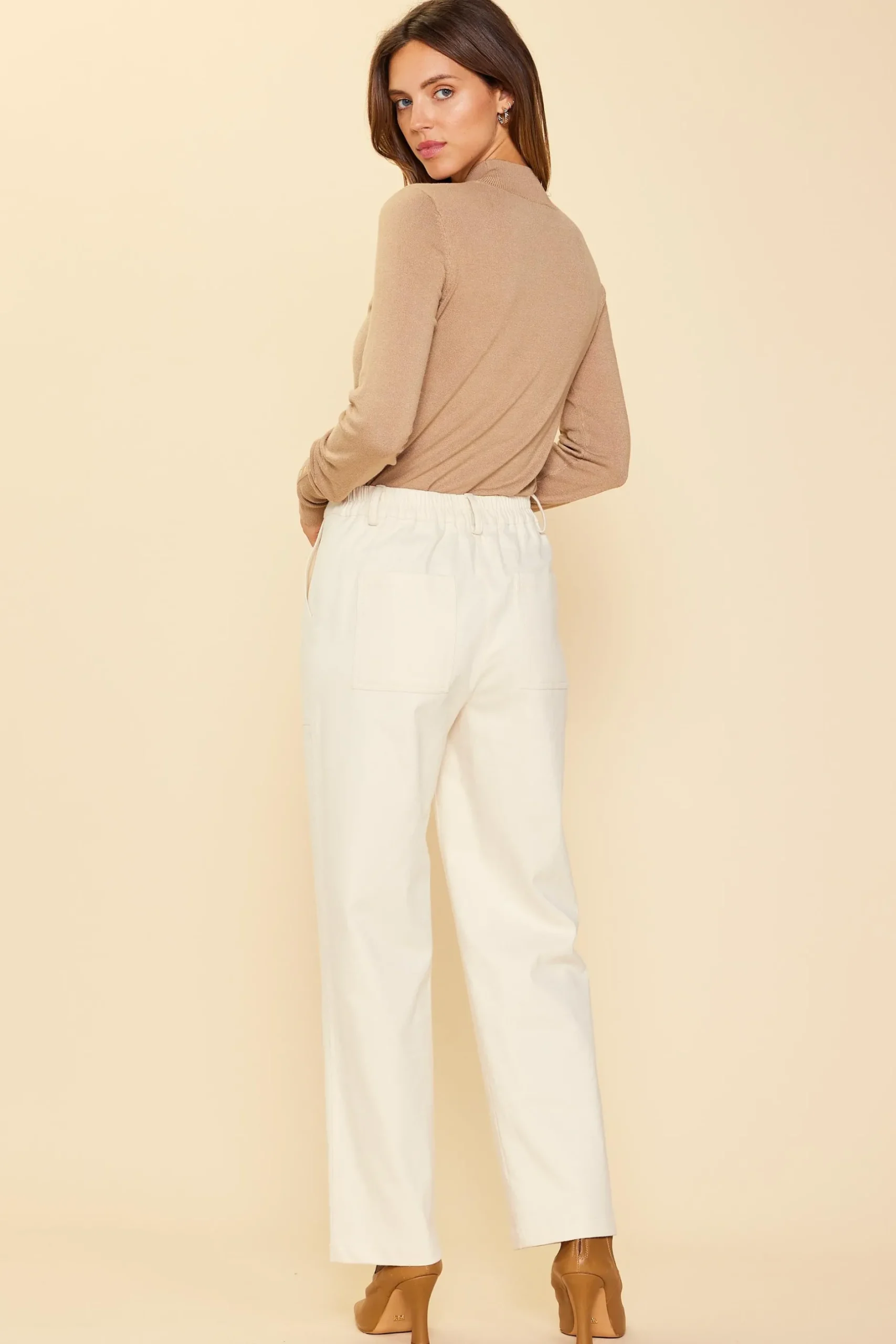 SKIES ARE BLUE Pants*Cotton Twill Belted Pants Ivory