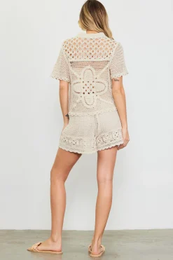 SKIES ARE BLUE Short Sleeve Tops*Crochet Short Sleeve Polo Top Natural