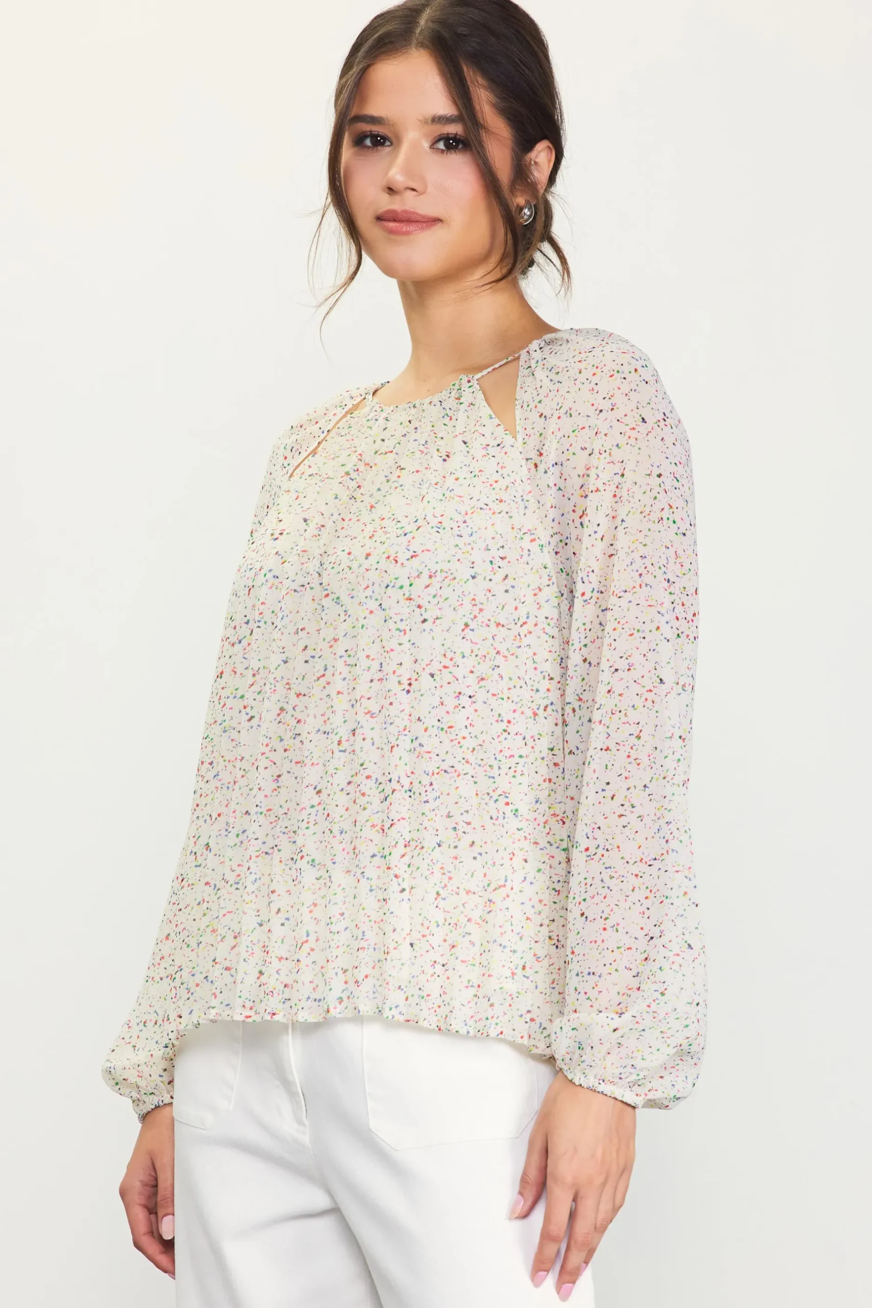 SKIES ARE BLUE Long Sleeve Tops*Cutout Detail Longsleeve Top Cream