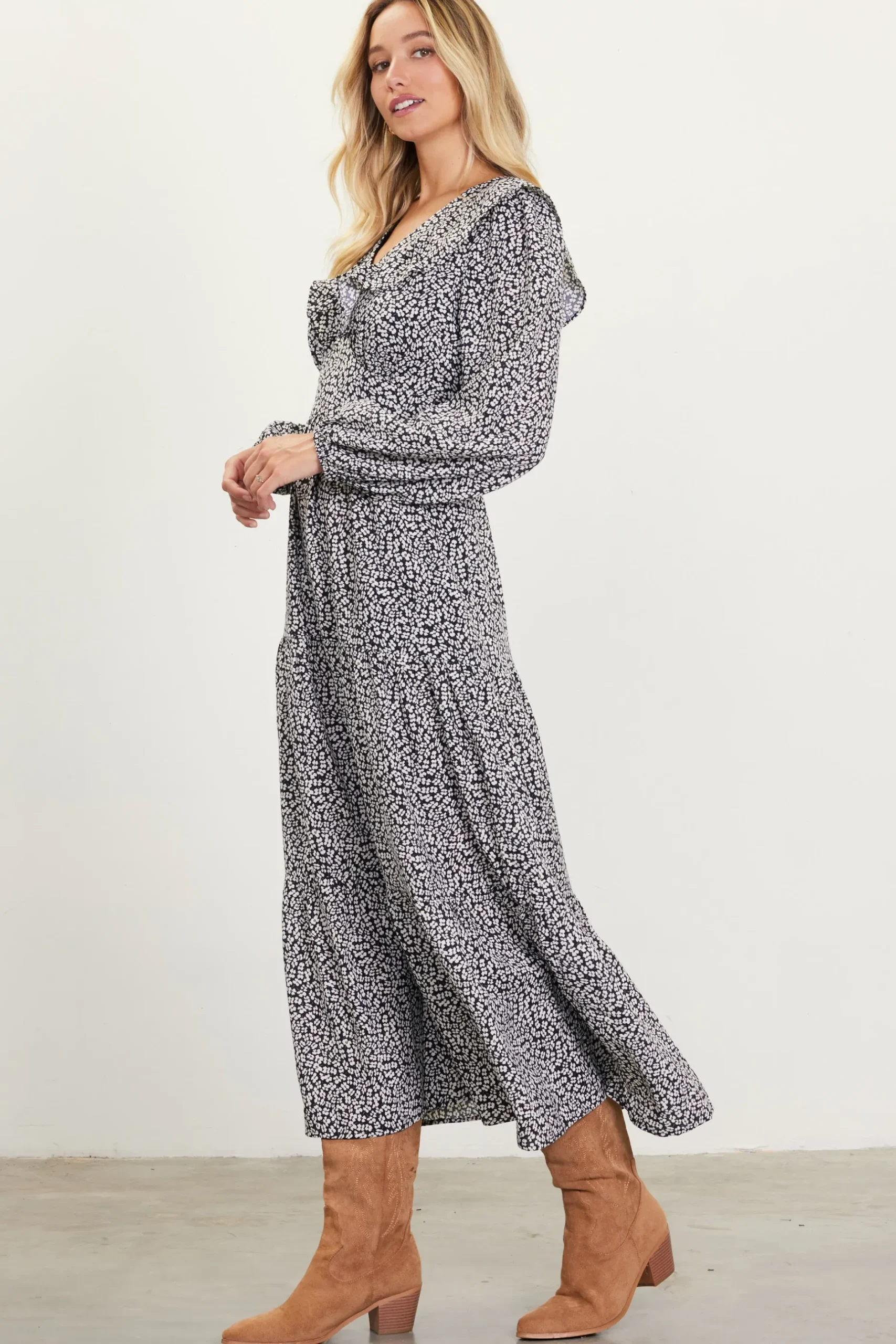 SKIES ARE BLUE Maxi Dresses*Dainty Floral Print Ruffle Trim Maxi Dress Black-ivory