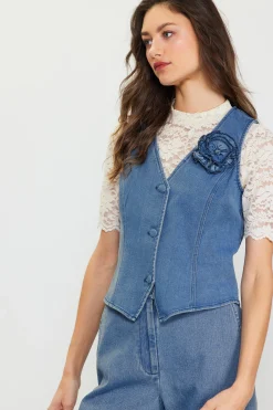 SKIES ARE BLUE Sleeveless Tops*Denim Vest With Detachable Rosette Bluedenim
