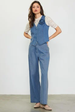 SKIES ARE BLUE Sleeveless Tops*Denim Vest With Detachable Rosette Bluedenim