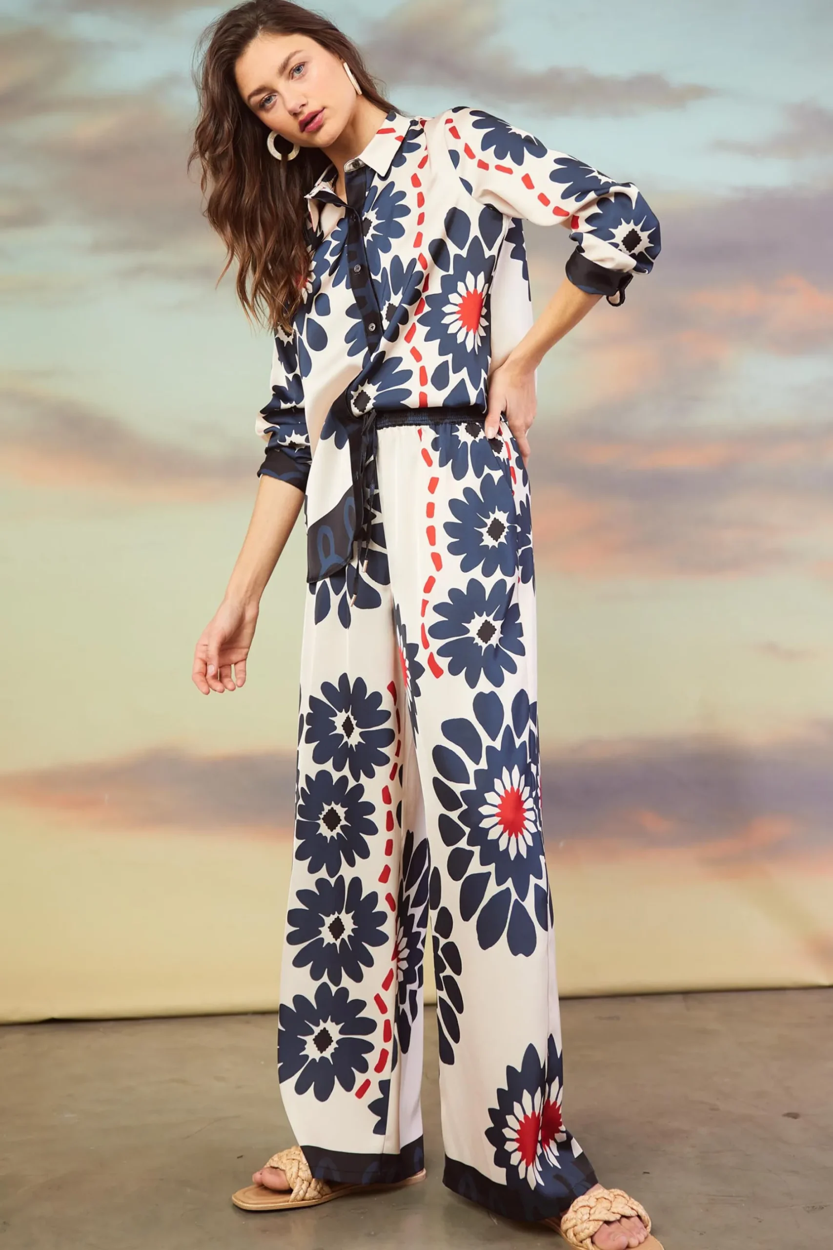 SKIES ARE BLUE Pants*Floral Print Elastic Waistband Pants Ivory-navy