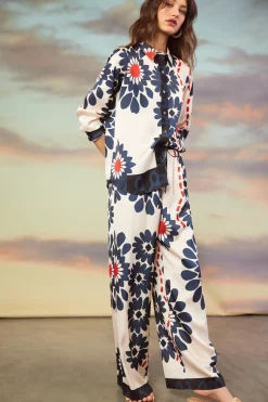 SKIES ARE BLUE Blouses|Long Sleeve Tops*Floral Print Longsleeve Blouse Ivory-navy