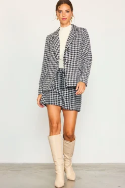 SKIES ARE BLUE Shorts*Fringed Houndstooth Shorts Cream-black