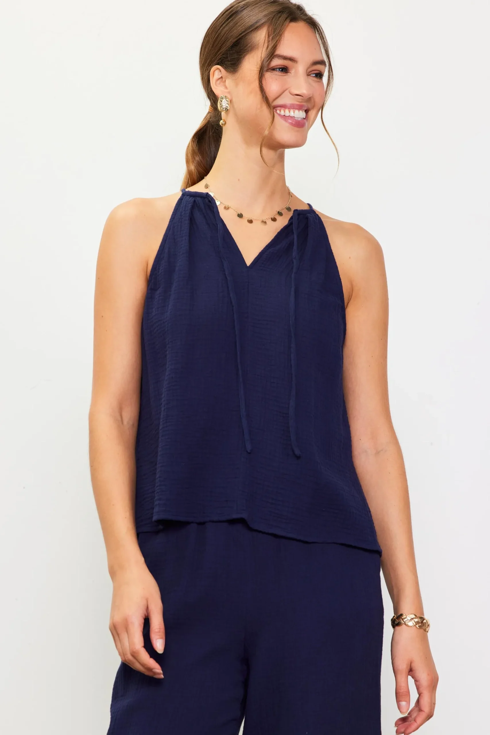 SKIES ARE BLUE Sleeveless Tops*Gaia Tulip Back Halter Top Navy