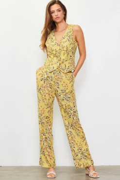 SKIES ARE BLUE Sleeveless Tops*Ilona Floral Print Linen Vest Pistachio