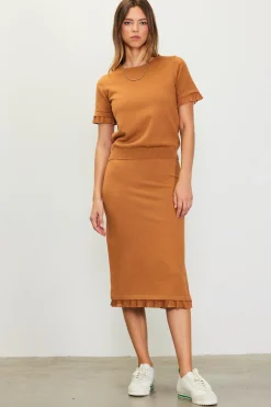 SKIES ARE BLUE Skirts*Knit Midi Ruffle Detail Skirt Darkcamel