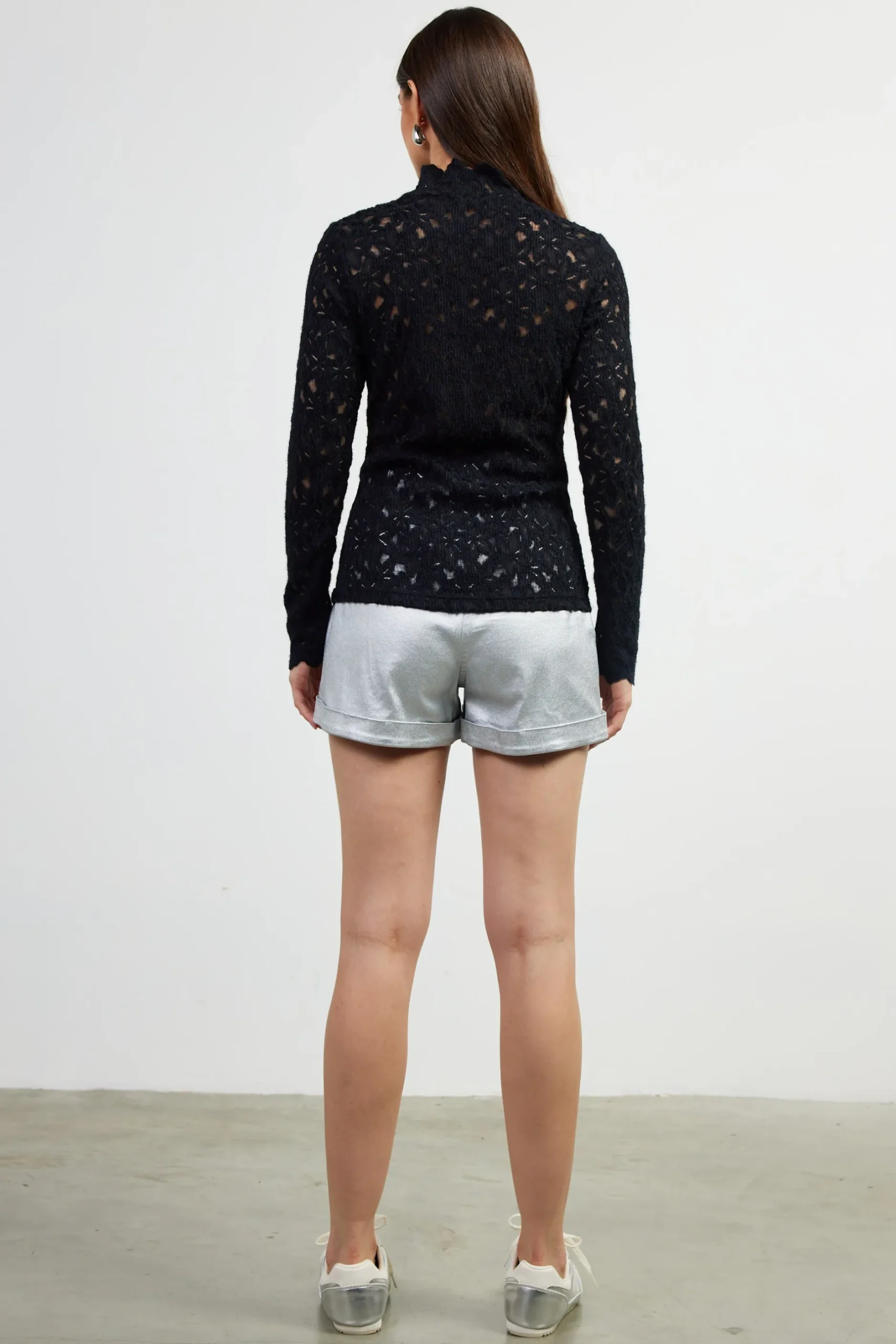 SKIES ARE BLUE Long Sleeve Tops*Lace Mock Neck Top Black