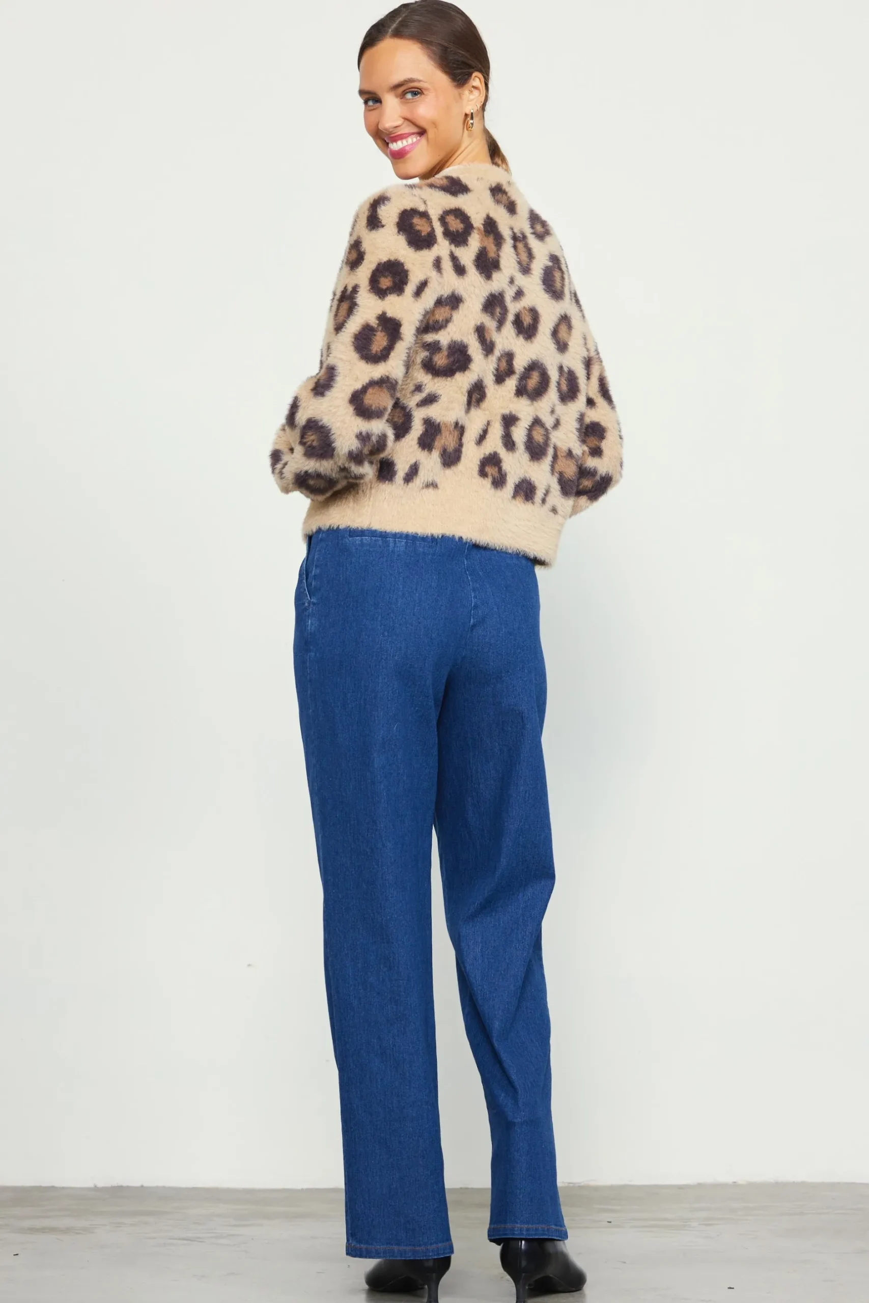 SKIES ARE BLUE Outerwear*Fuzzy Cardigan Leopard