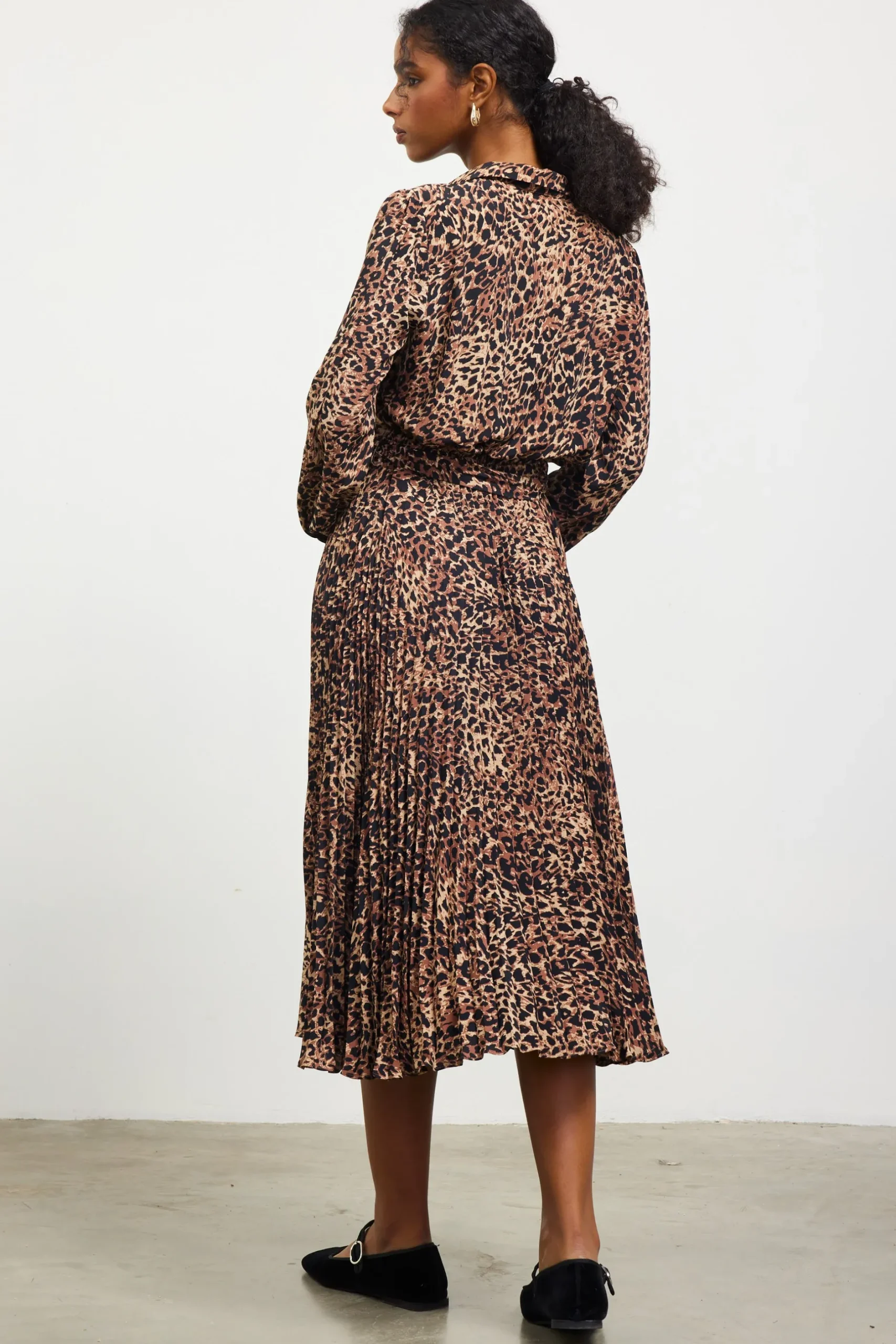 SKIES ARE BLUE Midi Dresses*Leopard Print Shirt Midi Dress Camel-black