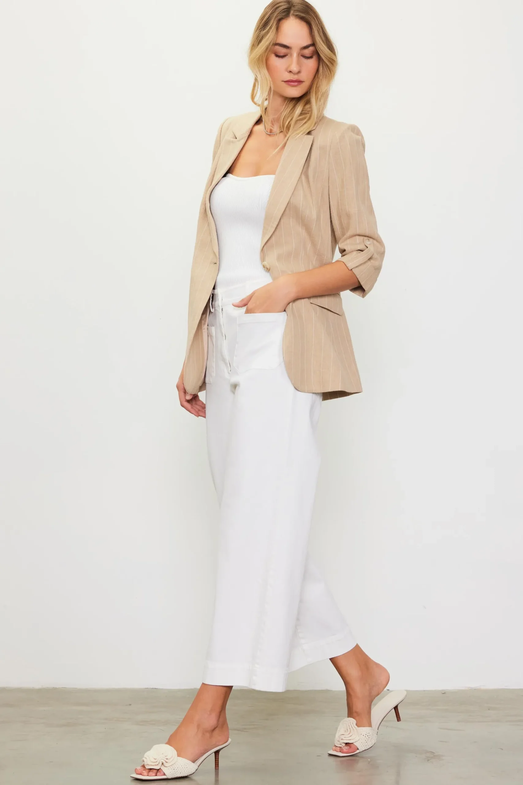 SKIES ARE BLUE Blazers*Linen Pinstripe Cuffed Blazer Latte