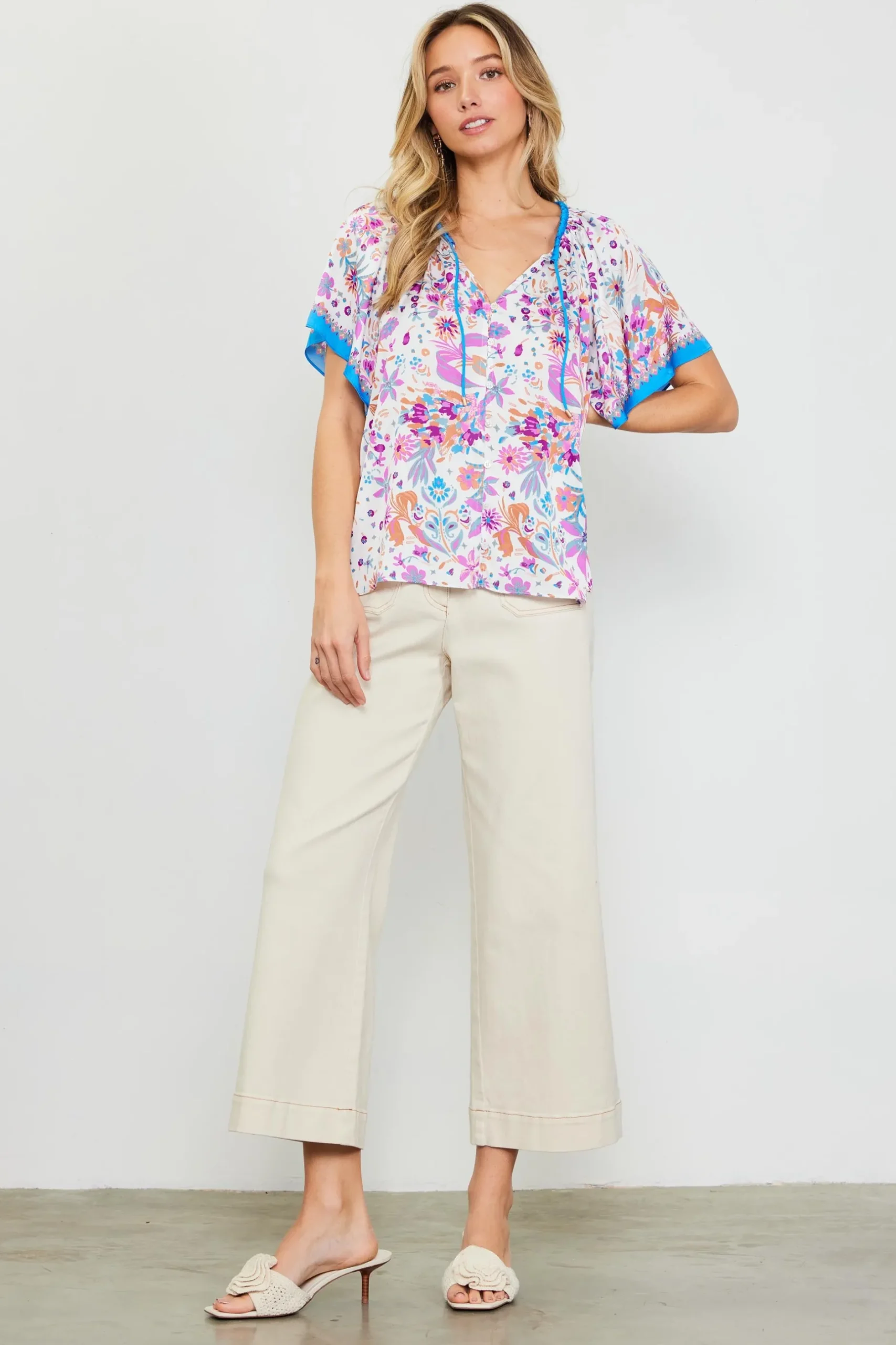 SKIES ARE BLUE Short Sleeve Tops*Magnolia Border Print Short Sleeve Top Floralcapriblue