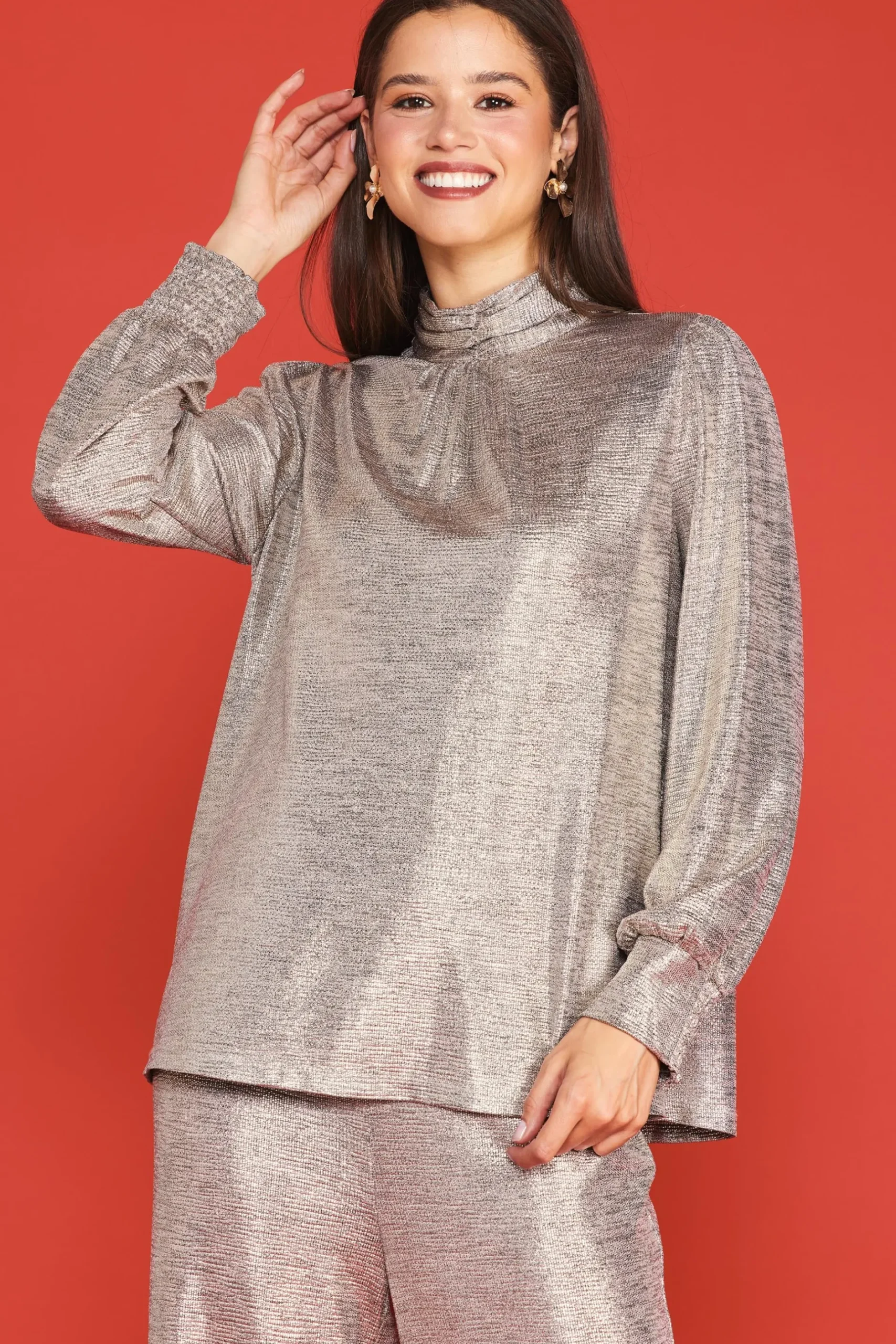 SKIES ARE BLUE Long Sleeve Tops*Metallic Foil Print Mock Neck Top Champagne