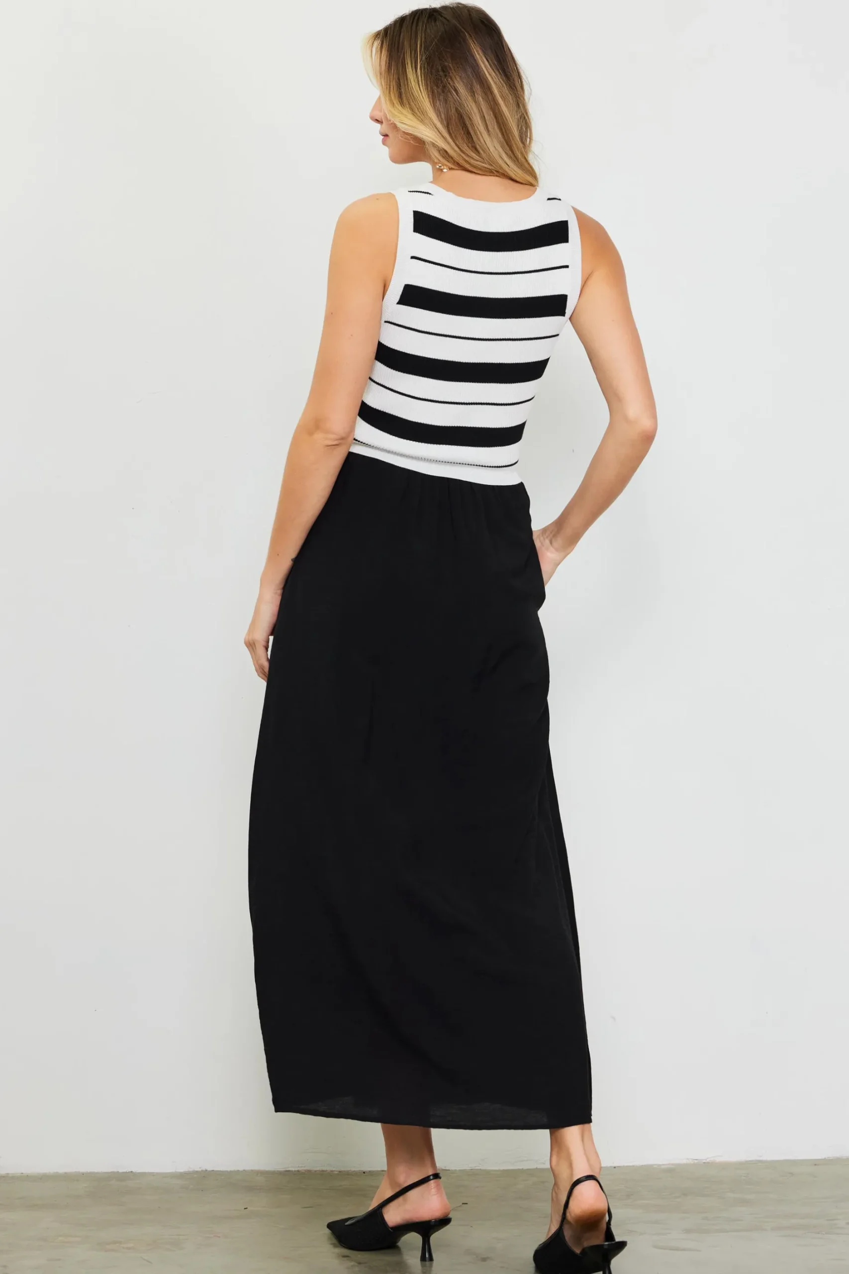 SKIES ARE BLUE Midi Dresses*Mixed Media Striped Sleeveless Midi Dress Black