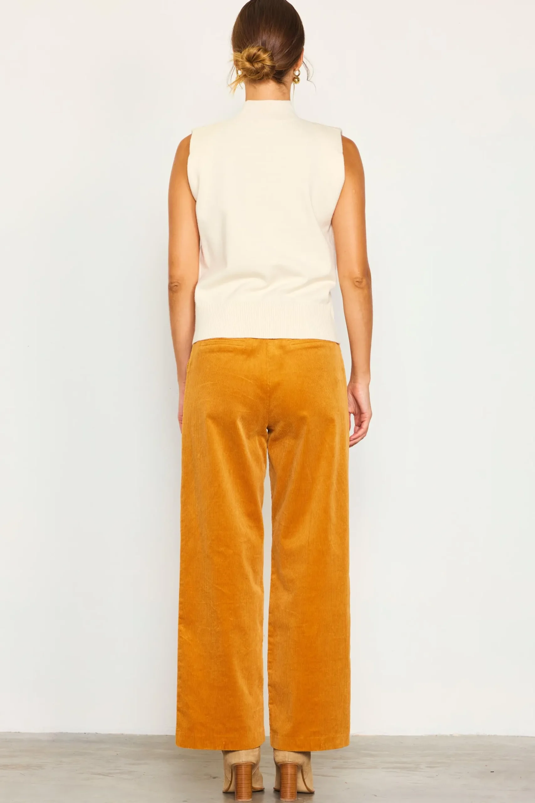SKIES ARE BLUE Short Sleeve Tops*Mock Neck Sleeveless Knit Top Cream