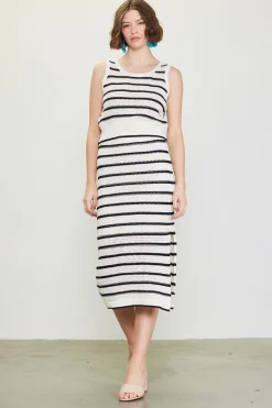 SKIES ARE BLUE Skirts*Nautical Stripe Crochet Skirt White-black