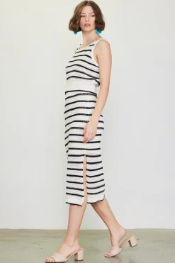 SKIES ARE BLUE Skirts*Nautical Stripe Crochet Skirt White-black