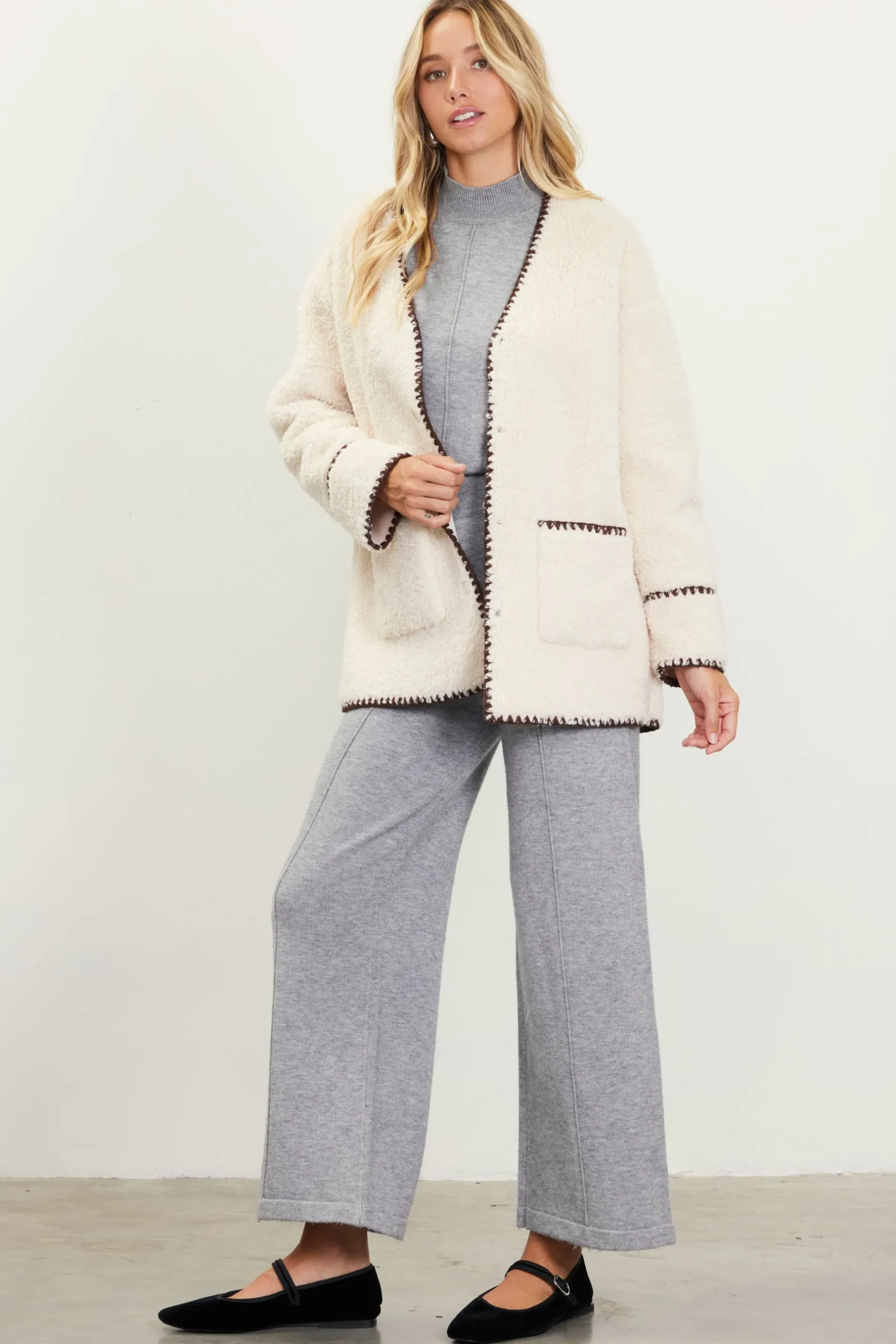 SKIES ARE BLUE Outerwear*Noelle Contrast Stitch Detail Sherpa Coat Cream-chocolate