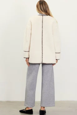SKIES ARE BLUE Outerwear*Noelle Contrast Stitch Detail Sherpa Coat Cream-chocolate