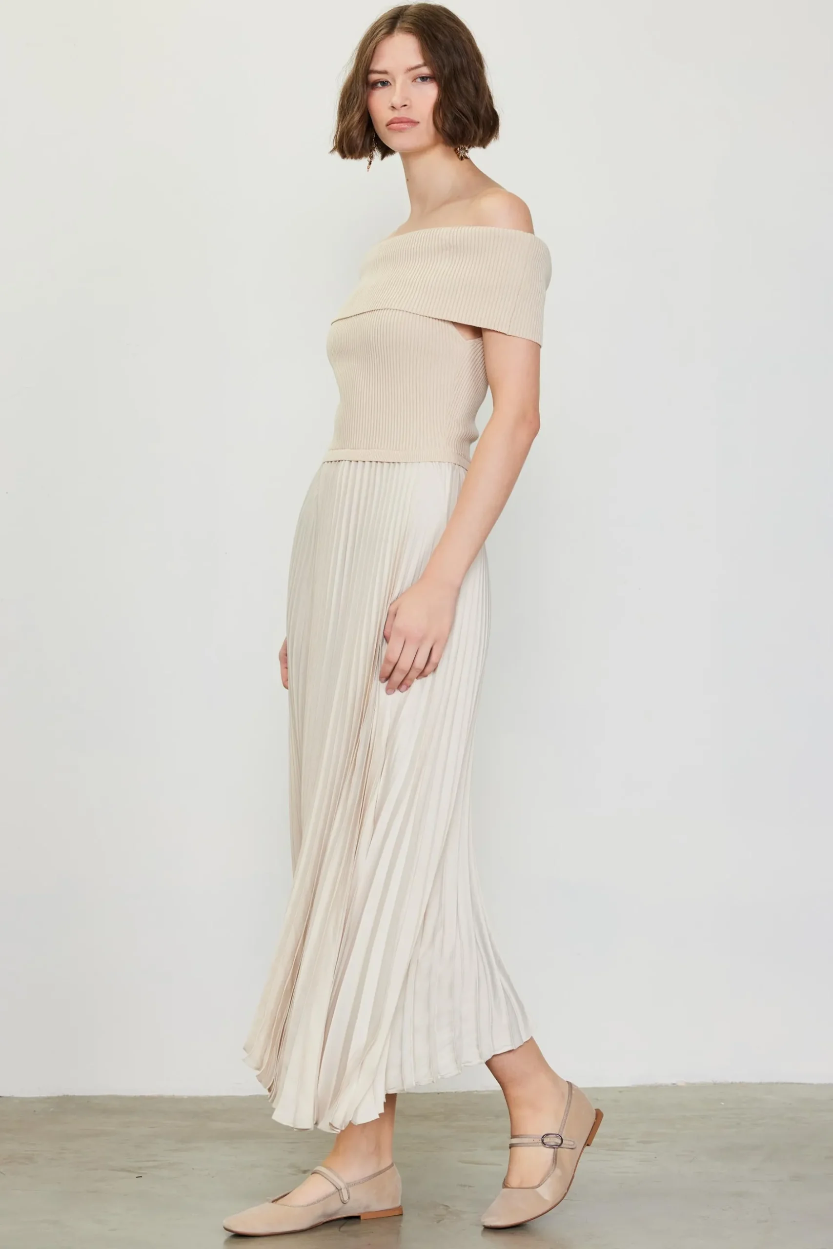 SKIES ARE BLUE Midi Dresses*Off Shoulder Mixed Media Pleated Dress Ivory