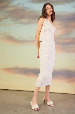 SKIES ARE BLUE Sleeveless Tops*One Shoulder Ruffle Trim Lace Top Ivory
