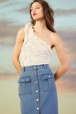 SKIES ARE BLUE Sleeveless Tops*One Shoulder Ruffle Trim Lace Top Ivory