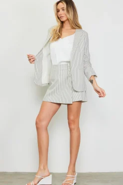 SKIES ARE BLUE Blazers*Pinstriped Shirred Sleeve Blazer Ivory-navy
