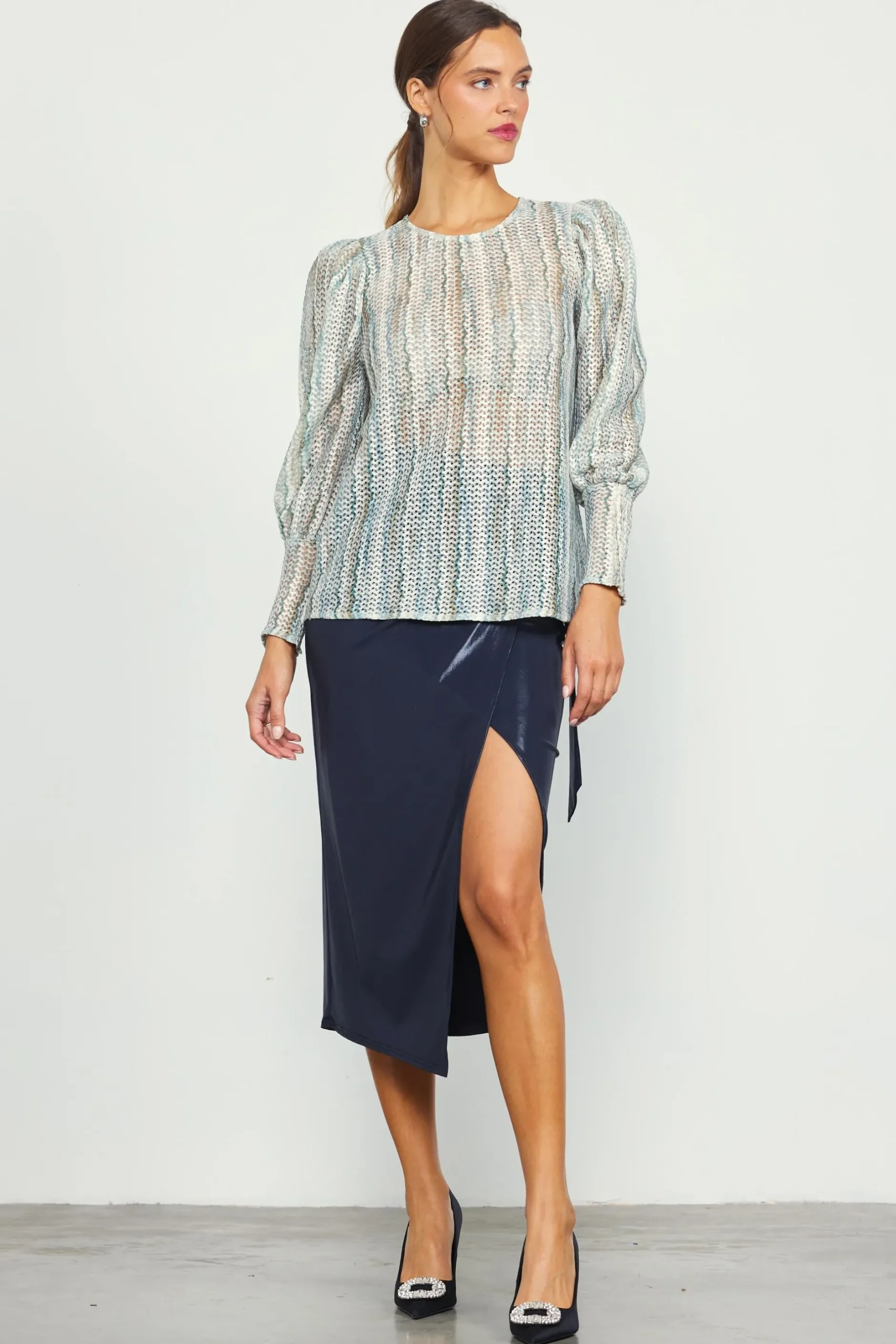 SKIES ARE BLUE Long Sleeve Tops*Printed Crochet Round Neck Top Olive