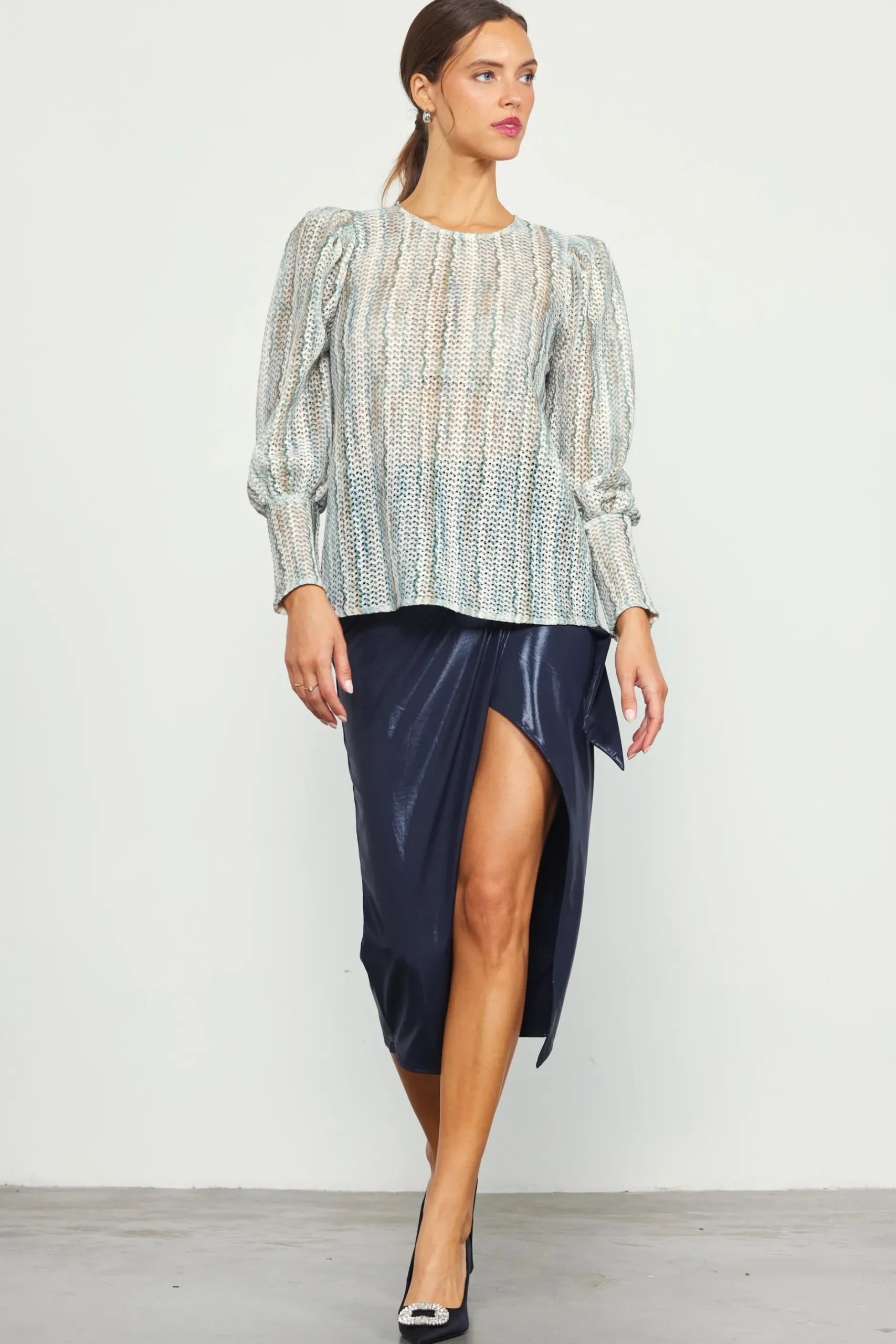 SKIES ARE BLUE Long Sleeve Tops*Printed Crochet Round Neck Top Olive