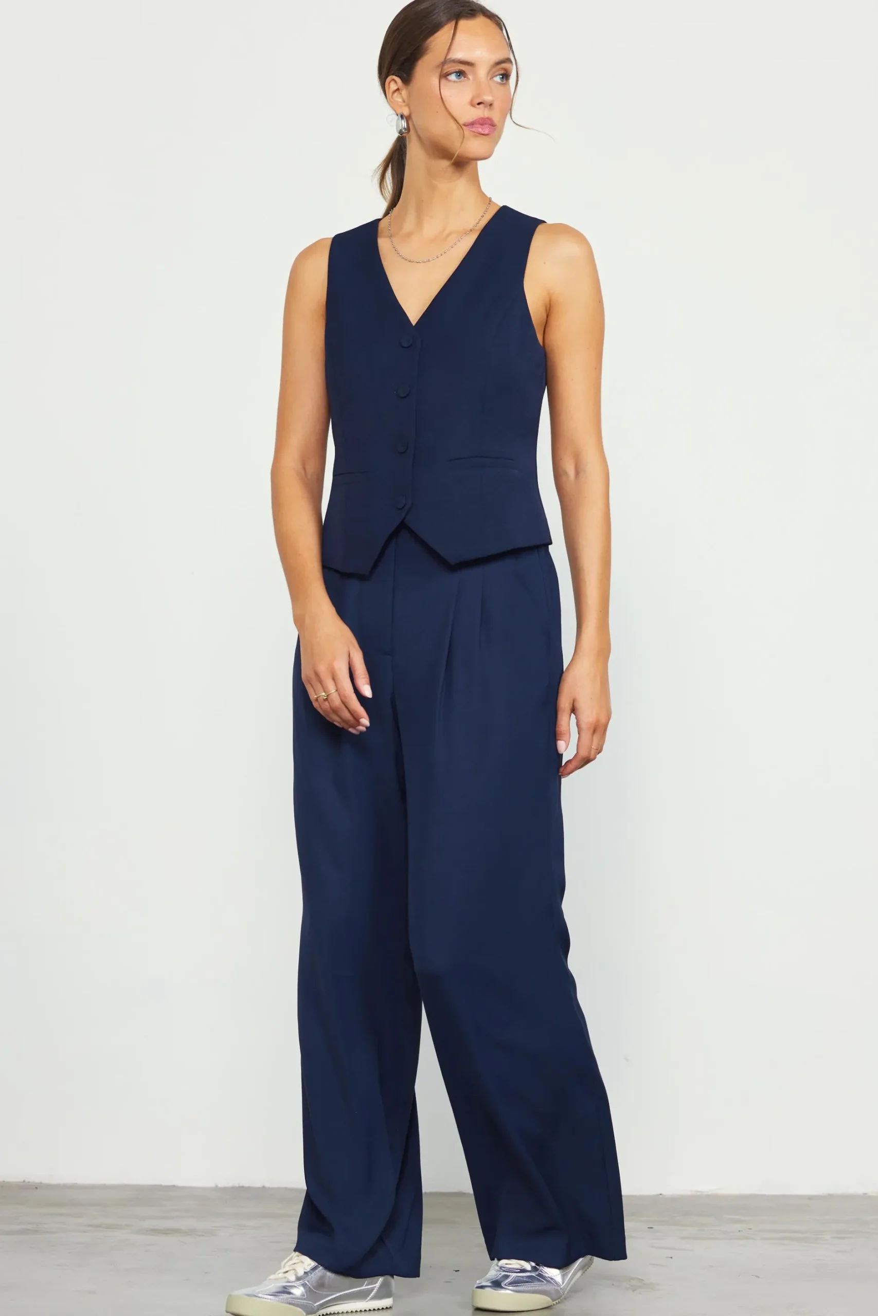 SKIES ARE BLUE Sleeveless Tops*Recycled Button Down Vest Midnightnavy
