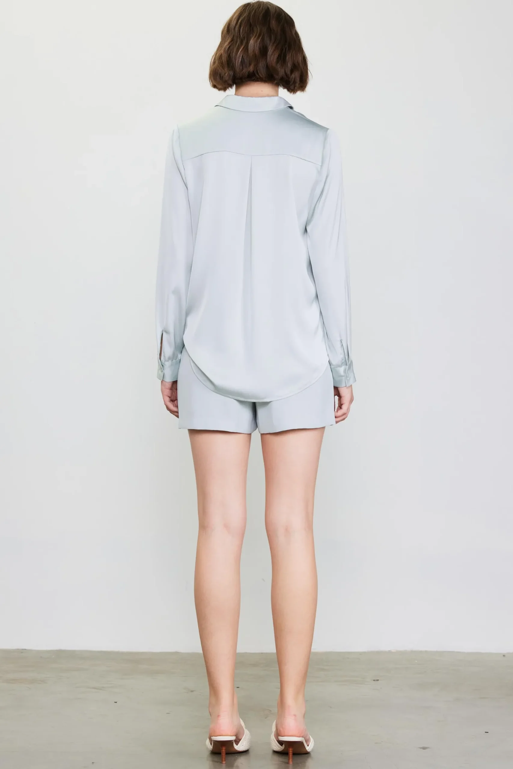 SKIES ARE BLUE Blouses|Long Sleeve Tops*Recycled Classic Button Down Top Dovegrey
