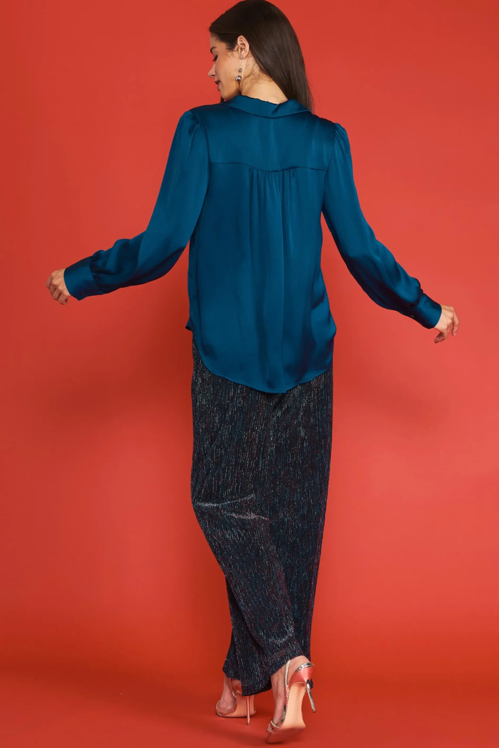 SKIES ARE BLUE Long Sleeve Tops*Recycled Crinkle Satin Buttondown Teal