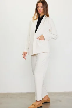 SKIES ARE BLUE Blazers*Recycled Structured Blazer Cream