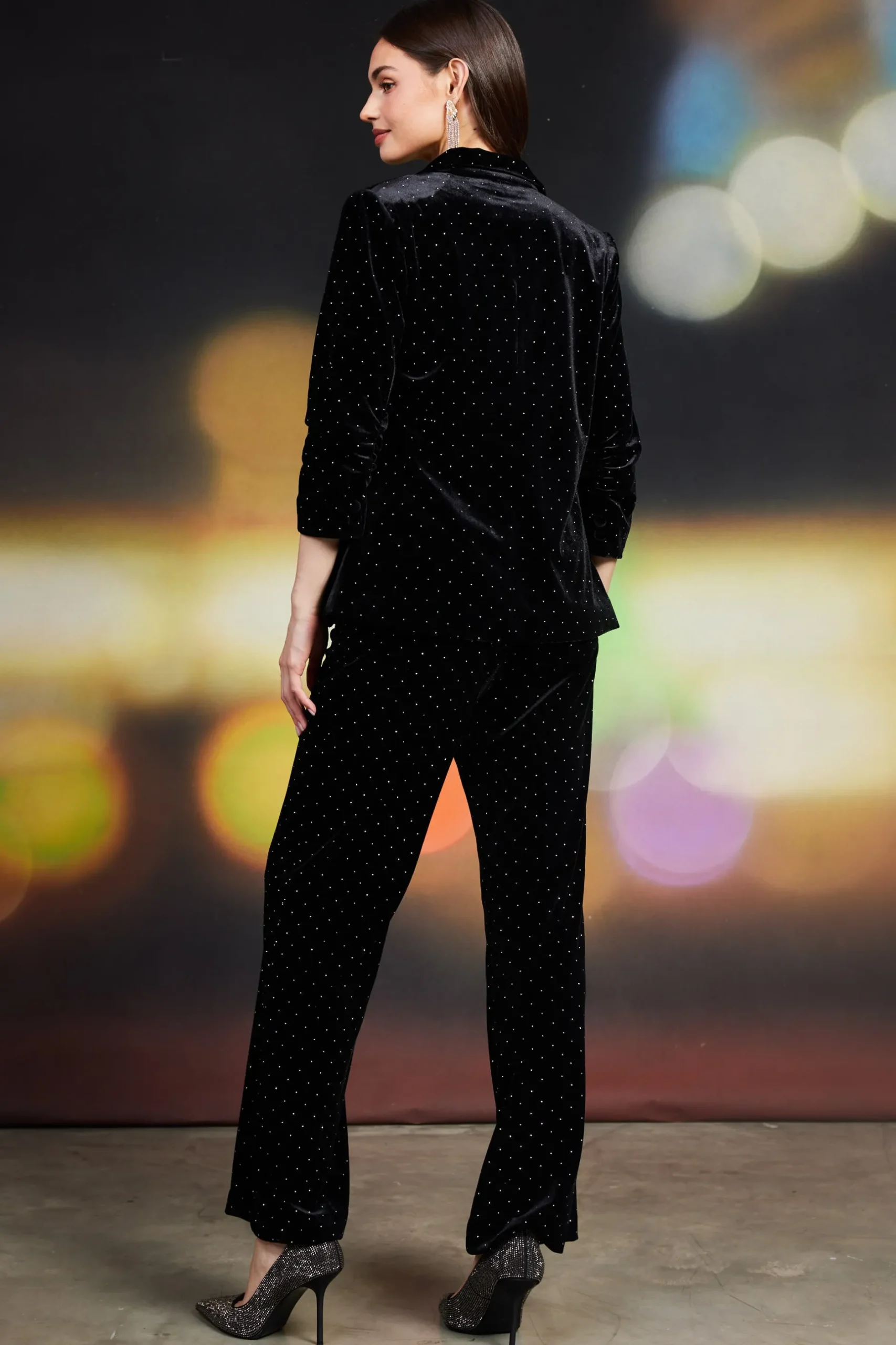 SKIES ARE BLUE Blazers*Rhinestone Ruched Velvet Blazer Black