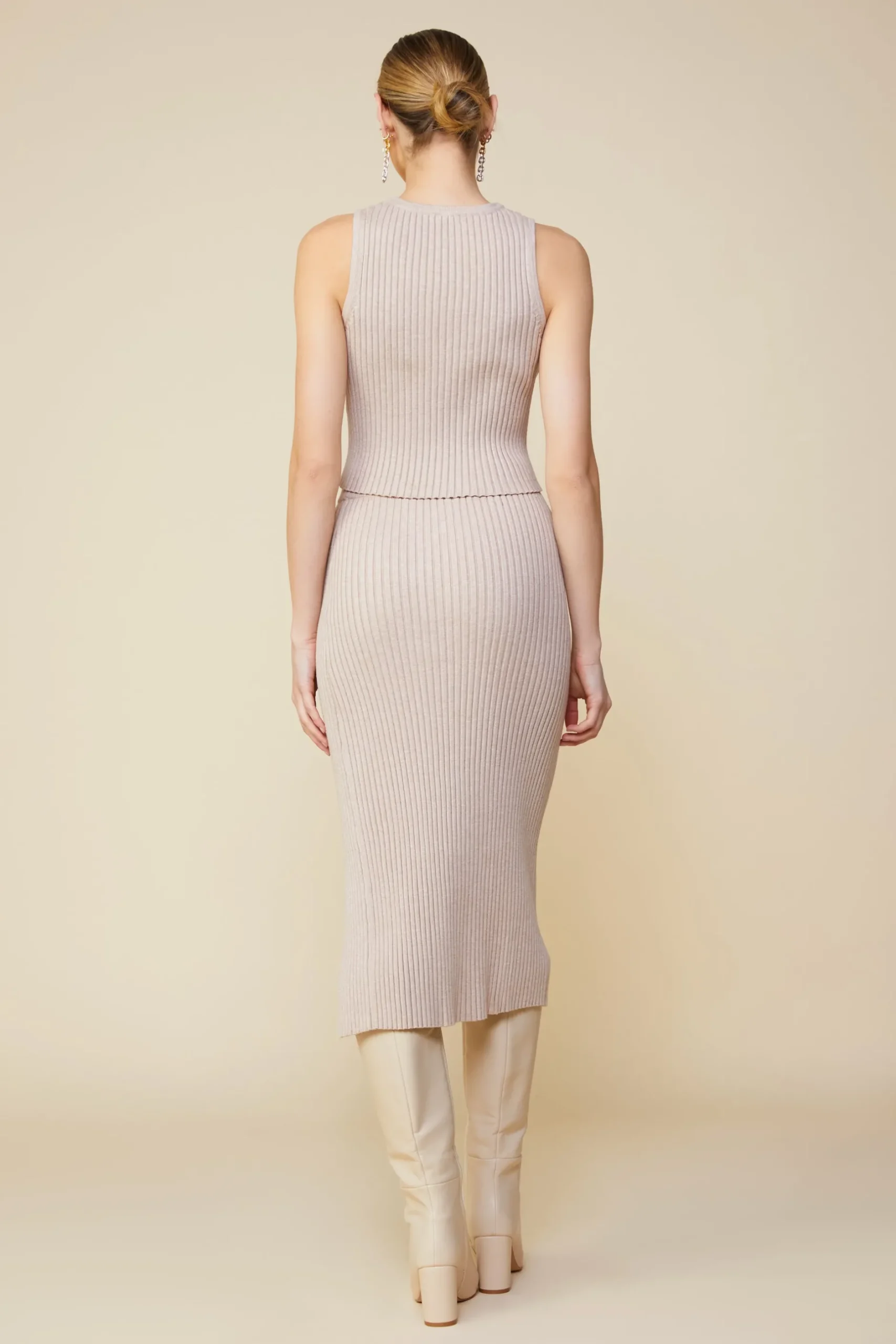 SKIES ARE BLUE Sleeveless Tops*Ribbed Knit Sleeveless Top Taupe