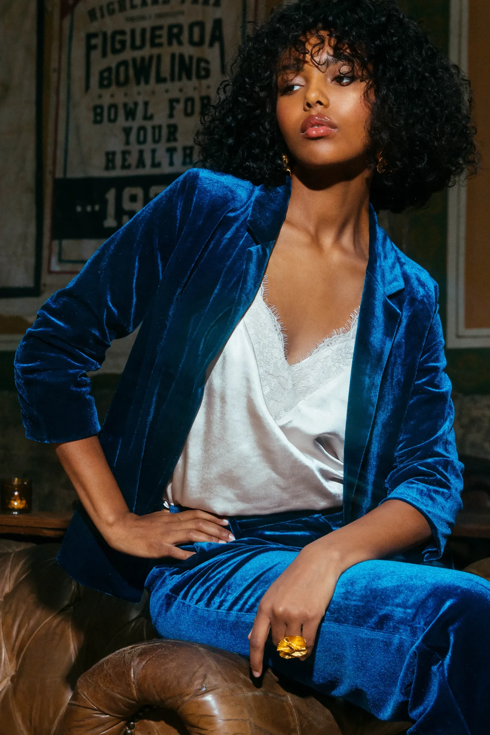 SKIES ARE BLUE Blazers*Ruched Velvet Blazer Teal
