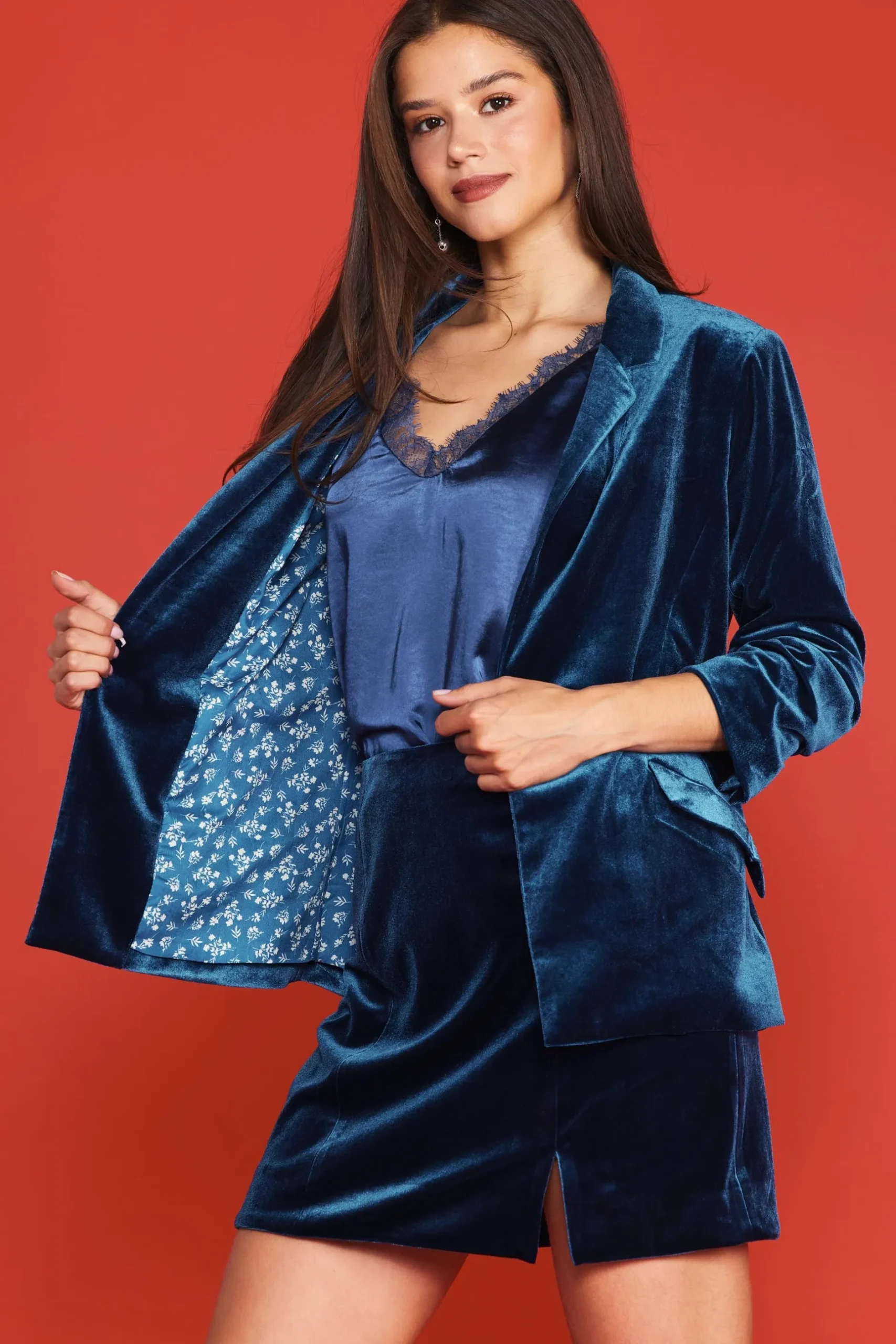 SKIES ARE BLUE Blazers*Ruched Velvet Blazer Teal